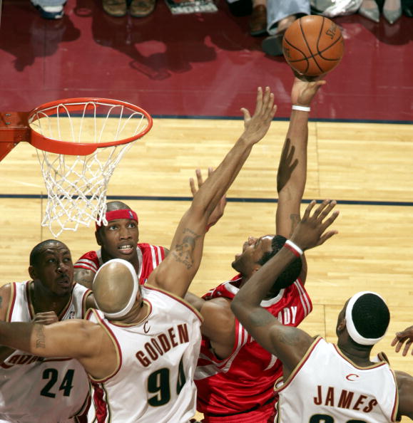 的悬念都愈 的悬念都愈