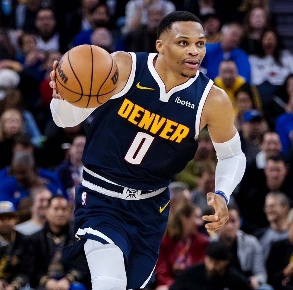 竞技场上尽 竞技场上尽