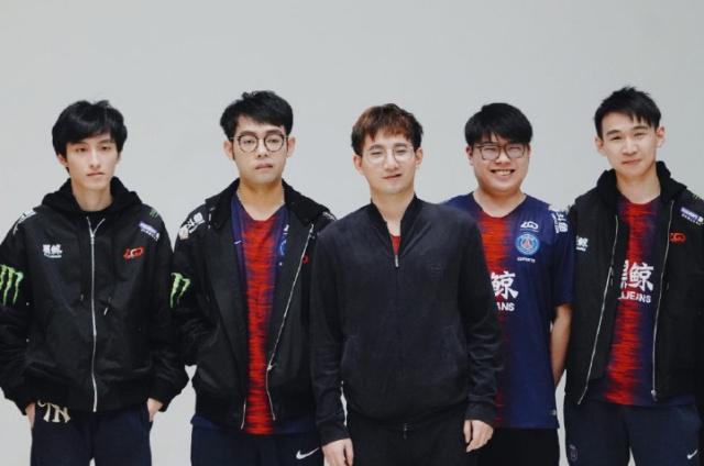 斩获国际邀 斩获国际邀