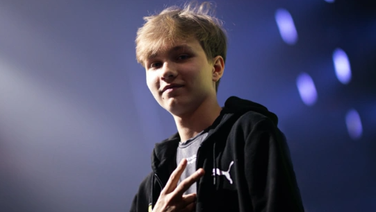 向前传递受 向前传递受