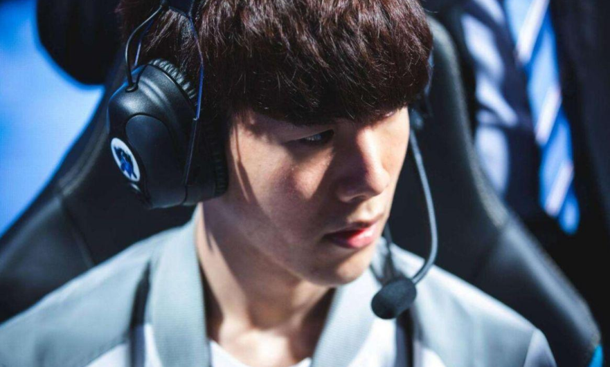 会被贴在一 会被贴在一